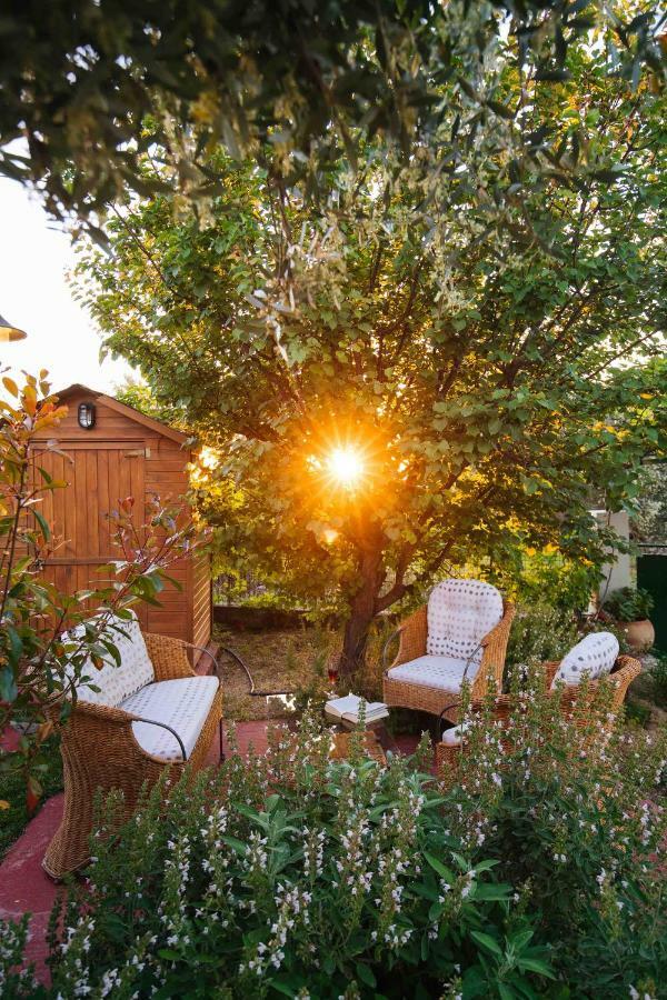 Lily'S Cottage Платанес Экстерьер фото